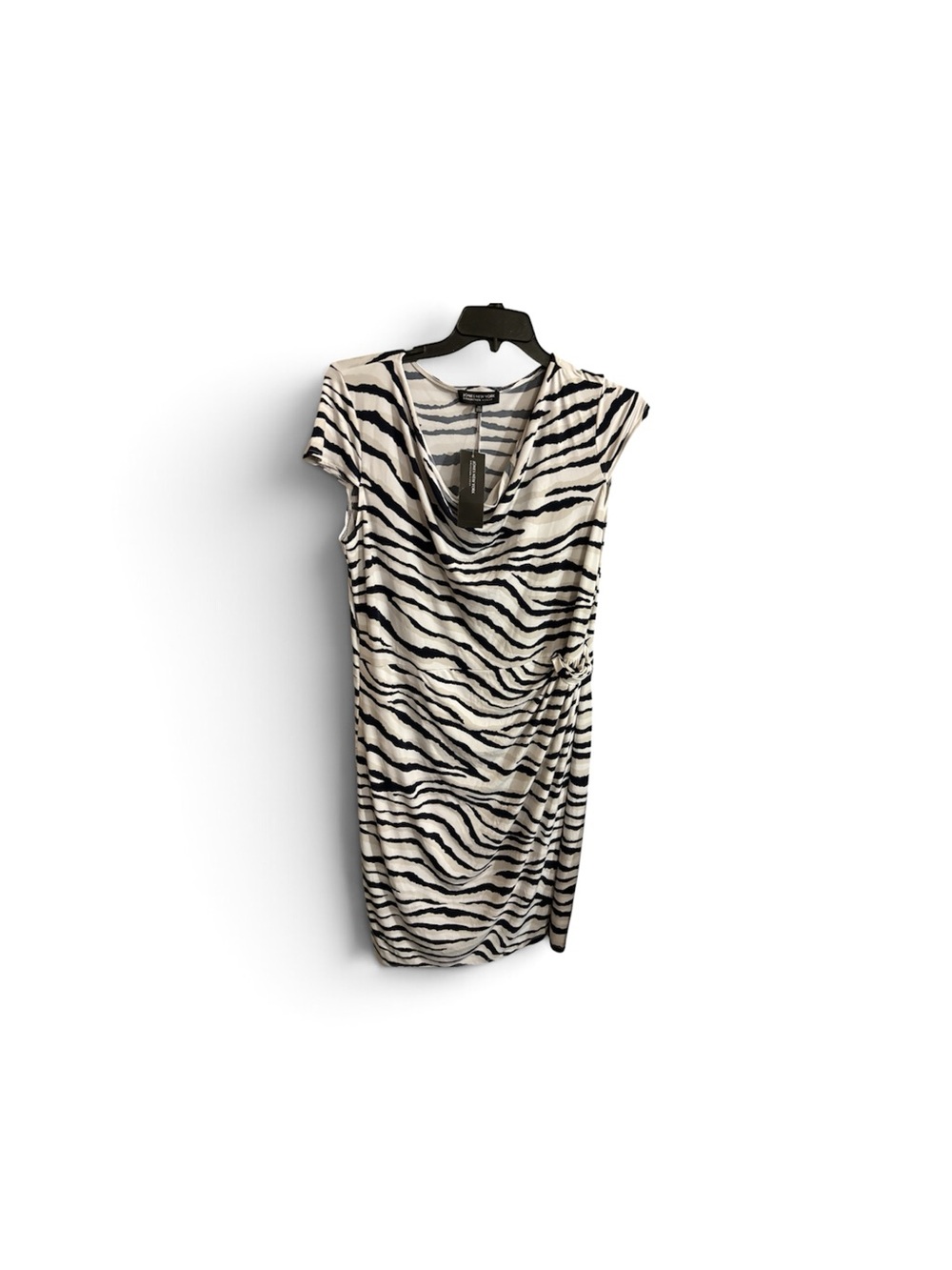 Jones New York Zebra Stripe Midi Dress. 23 ptp and 41 length